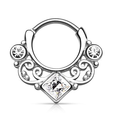 Septumpiercing mit Verschnörkelungen und viereckigen Stein