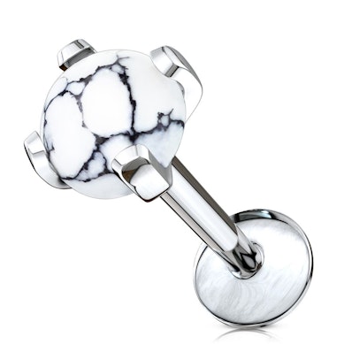 Labret mit verschiedenen Steinarten