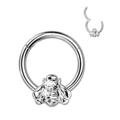 Scharnierring aus Titan mit einer frontalen Biene