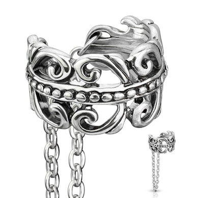 Earcuff mit keltischen Herzen und einer Kette