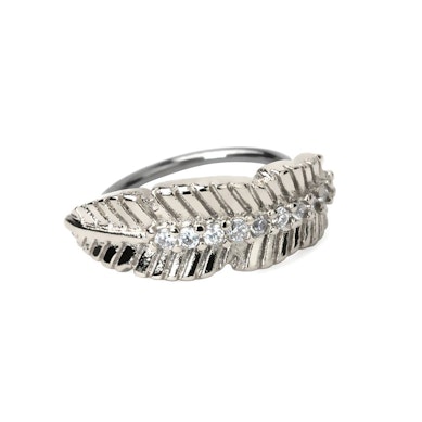 Twist-Ring mit Feder und Schmucksteinen