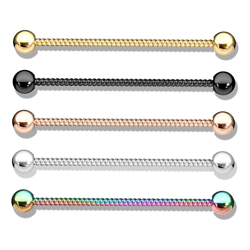 Industrial Piercing mit gewundenem Stab