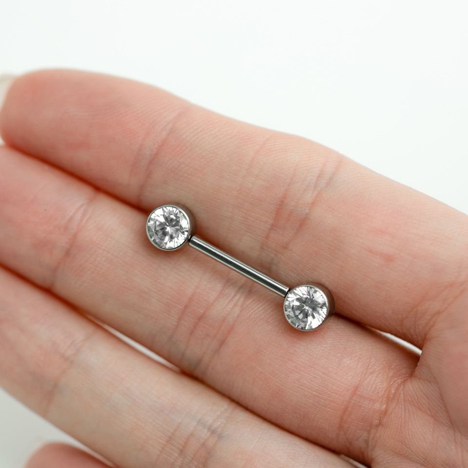 Nippel-Barbell aus Titan mit gewindelosen, eingefassten Steinen