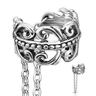 Earcuff mit keltischen Herzen und einer Kette