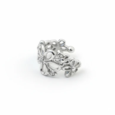 Earcuff aus Chirurgenstahl mit Blumen