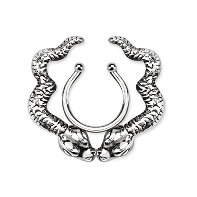 Fake Brustpiercing mit Schlangen Körperschmuck - Deutschland