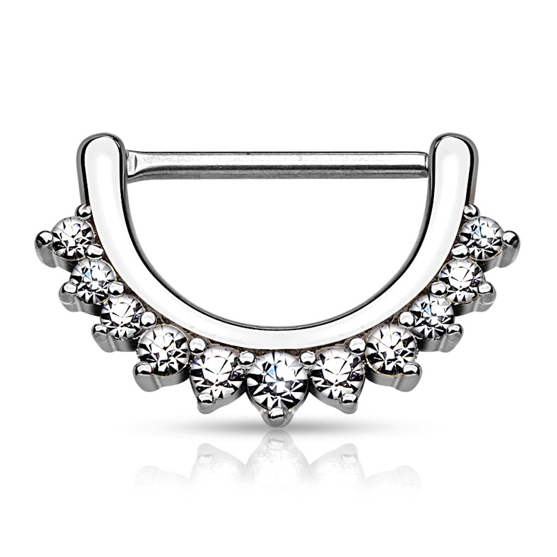 Nippelclicker mit einer Steinkante in einem Halbmond Piercings - Deutschland