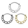 Septumpiercing mit Kette Piercing - Deutschland