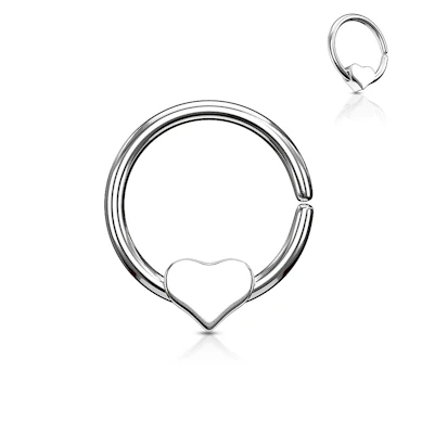 Ring mit einem losen Herz