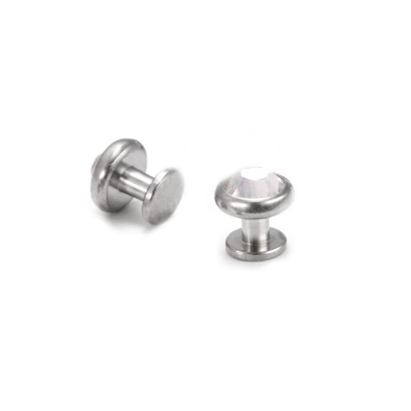 Skin Anchor mit einem Stein Piercings - Deutschland