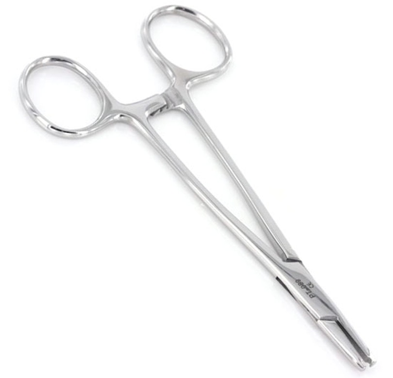 Zange für Dermal Anchor Disk Körperpiercing - Deutschland