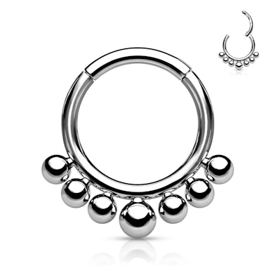 Ring aus Titan mit einem Scharnier und kleinen Perlen