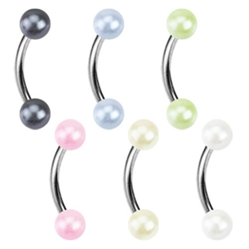 Gebogener Stecker mit Perlen