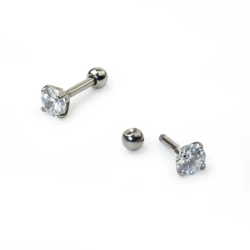 Ohrpiercing aus Titan mit rundem Stein