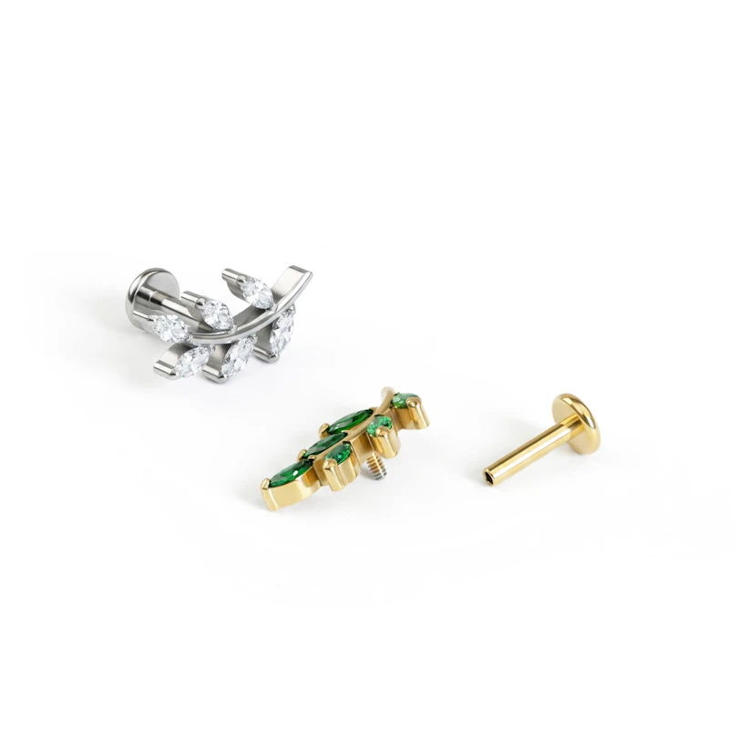 Titan-Labret mit steinbesetztem Blatt