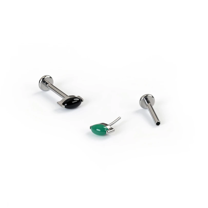 Titan Labret mit natürlichem Schmuckstein