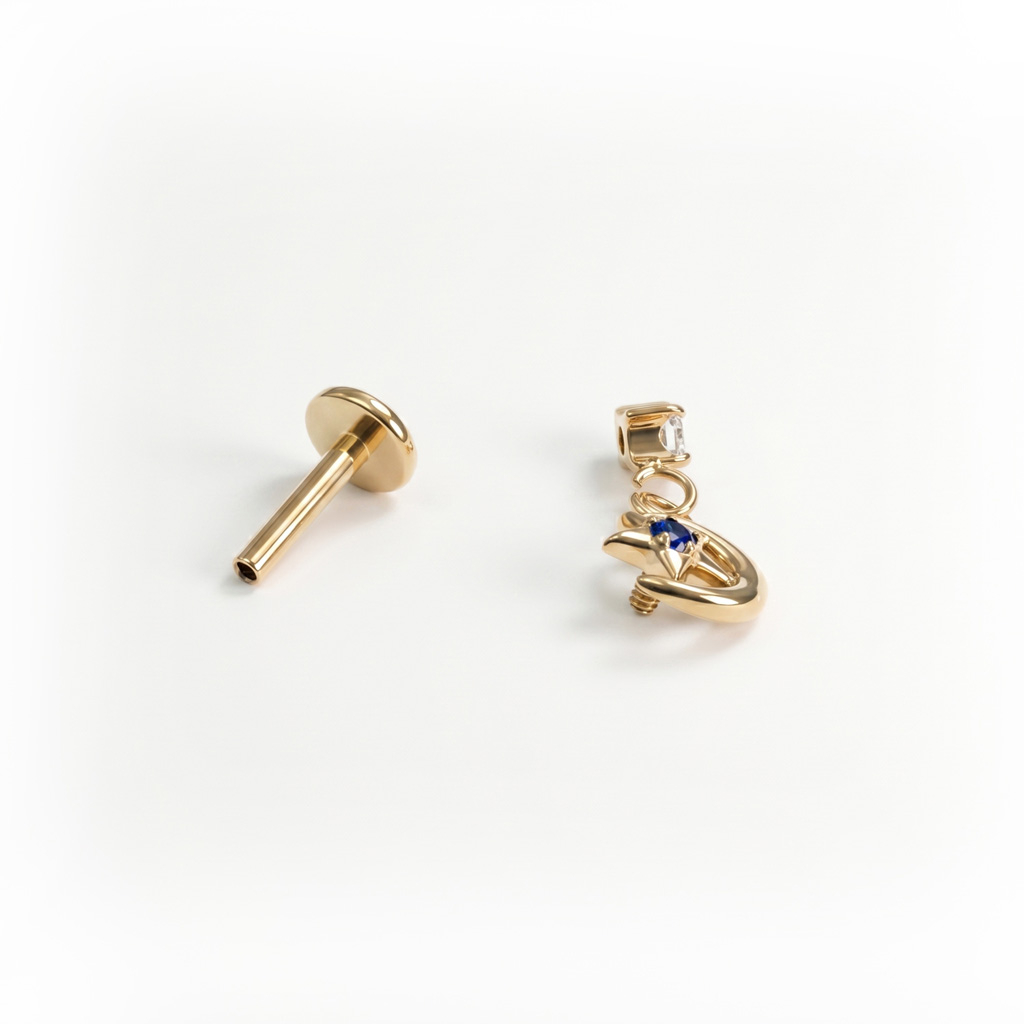 Titan-Labret mit Mond und Stern mit Anhänger
