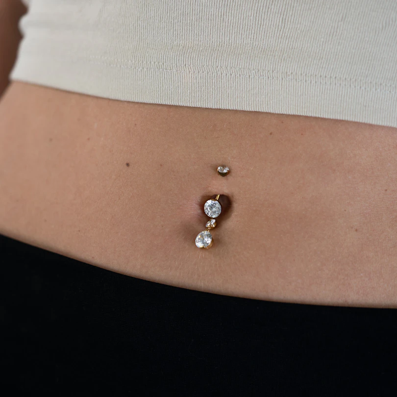 Titan-Bauchnabelschmuck mit Anhänger
