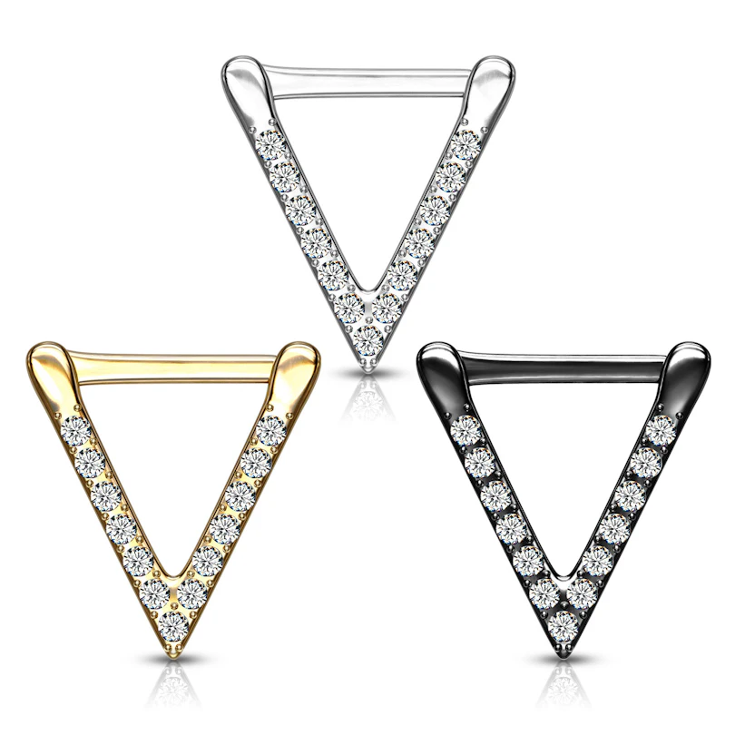 Dreieckiges und steinbesetztes Septumpiercing