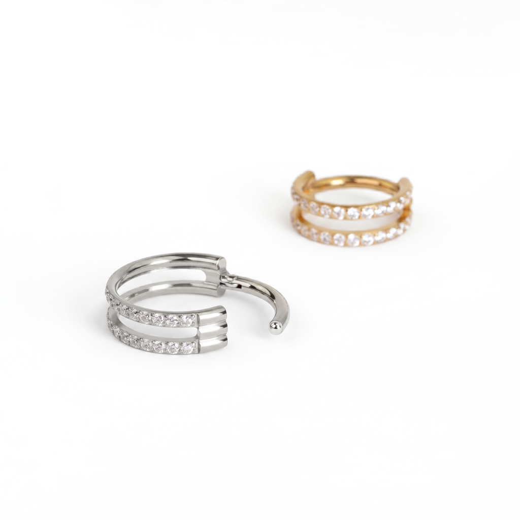 Doppelter steinbesetzter Titanring